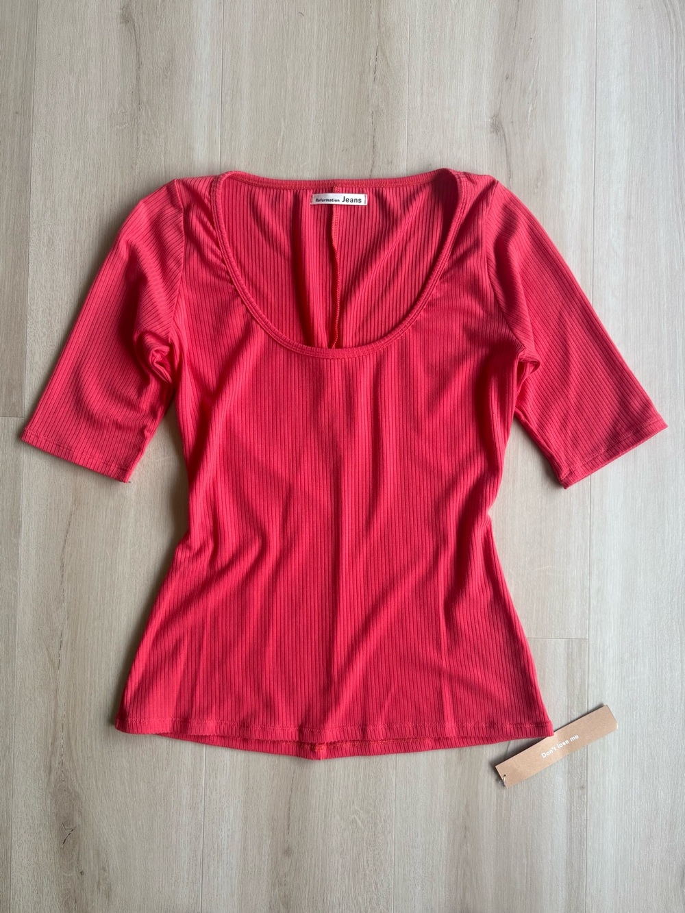 NWT Reformation Delia size M Ribbed Scoop Neck Tee